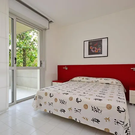 Cozy In Lignano Apartment